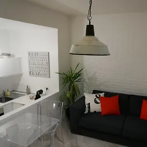 Les Di Appartamento